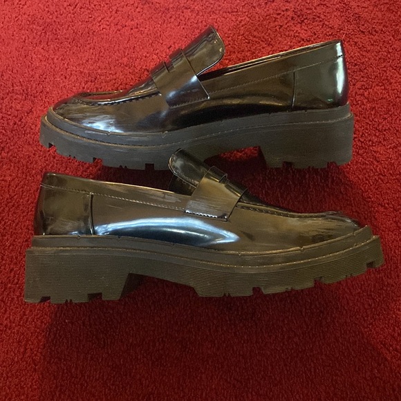 Zara lug sole patent leather slip on platform loafers 39 - Picture 9 of 9